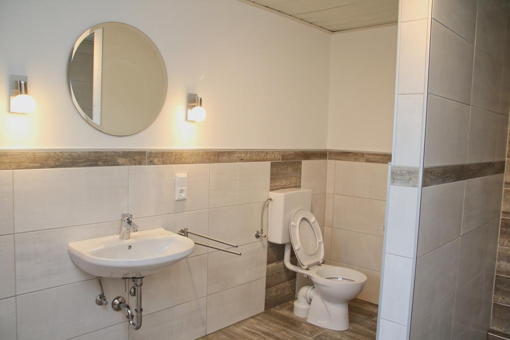 Ferienhaus Am Doctorberg 베른카슈텔쿠에스 외부 사진